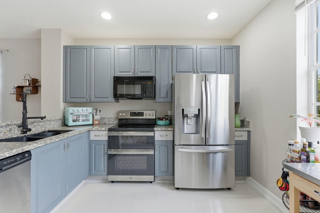 310 N Dixie Highway - Photo 23