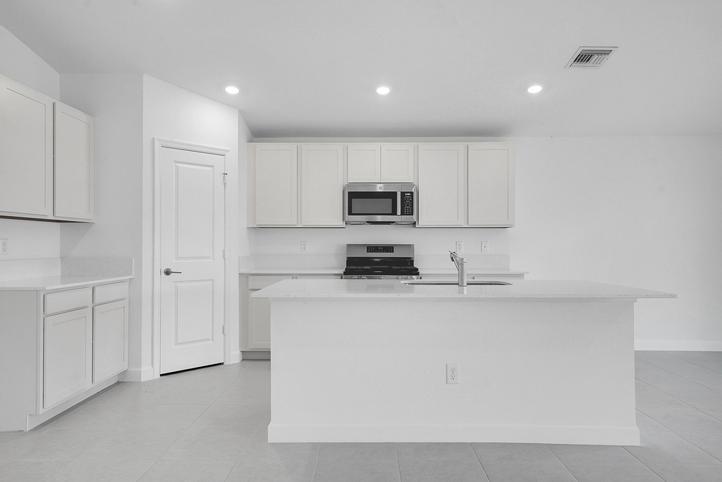6394 Nw Windwood Way - Photo 6