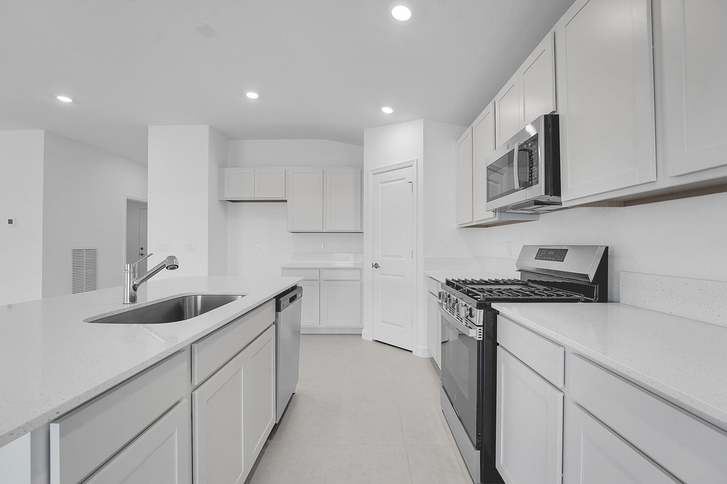 6394 Nw Windwood Way - Photo 7
