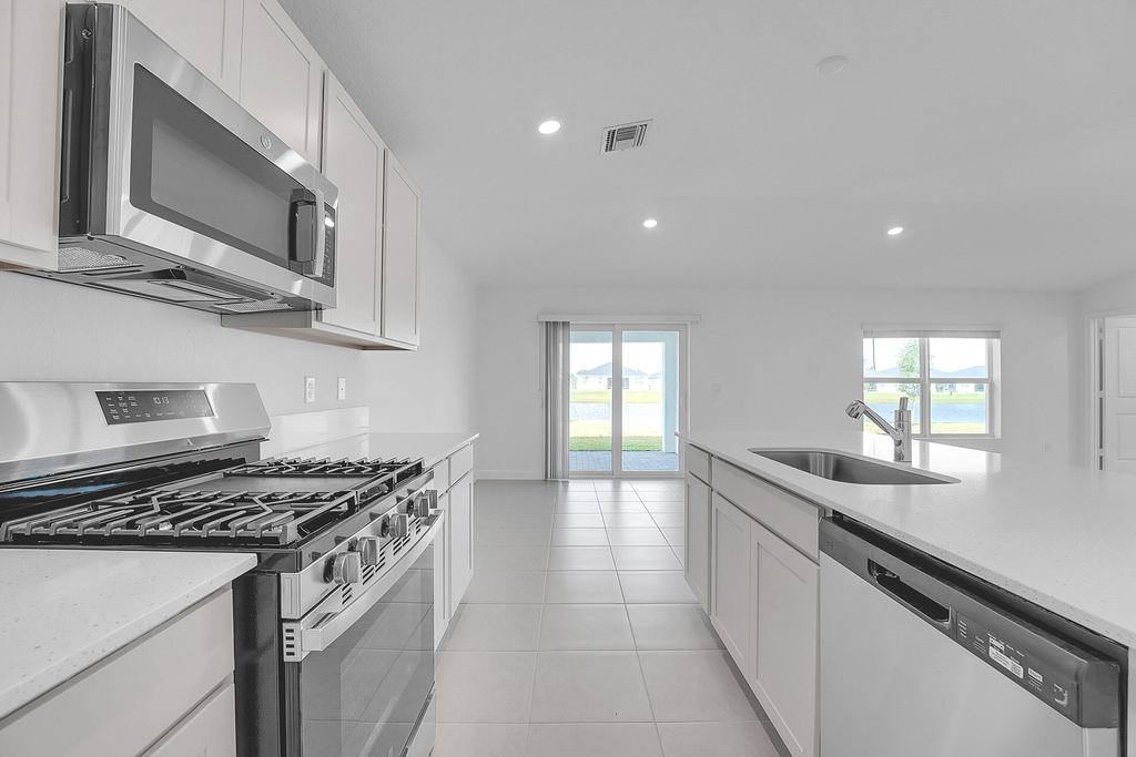 6394 Nw Windwood Way - Photo 8