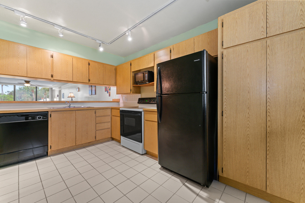 2621 Village Boulevard - Photo 1