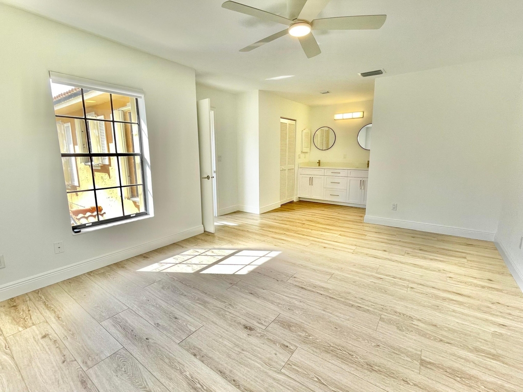 359 Prestwick Circle - Photo 9