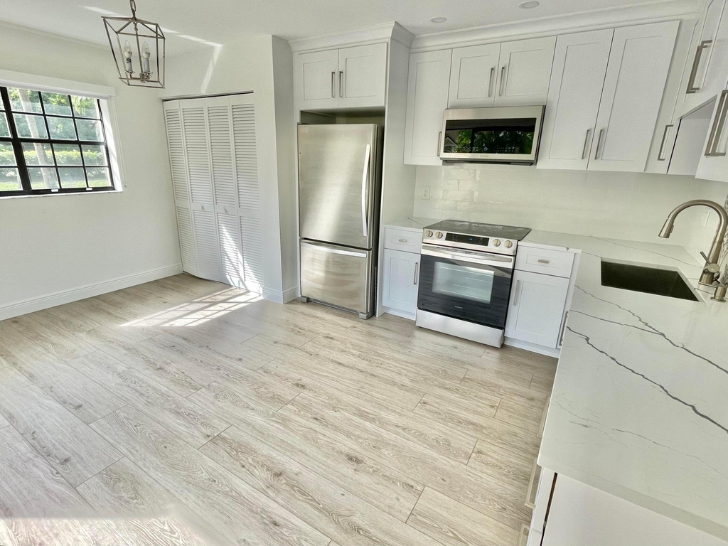 359 Prestwick Circle - Photo 6