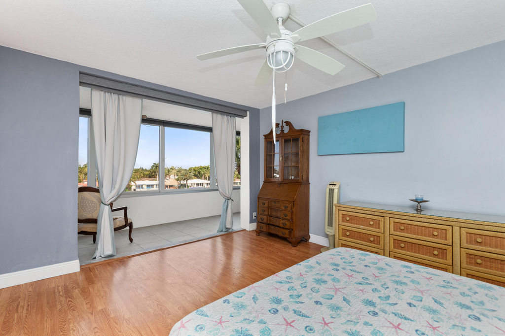 401 N Riverside Drive - Photo 12