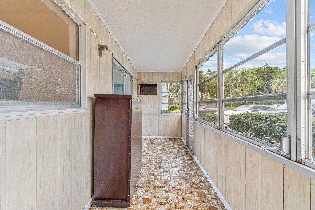 260 Brittany F - Photo 19