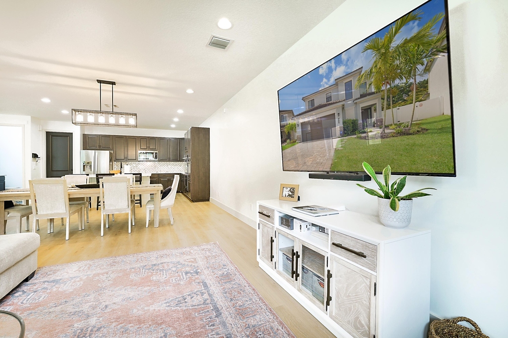 6151 Yerba Buena Court - Photo 12
