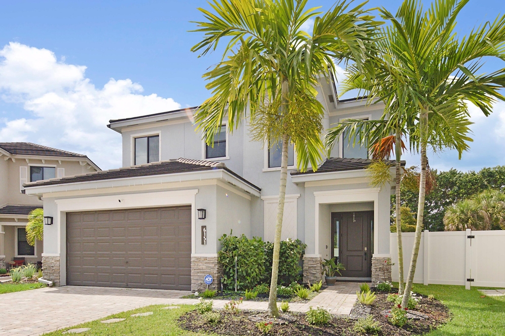 6151 Yerba Buena Court - Photo 4