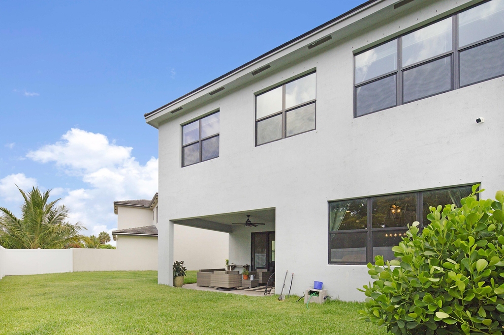 6151 Yerba Buena Court - Photo 40