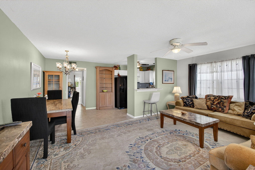 157 Camden G - Photo 0