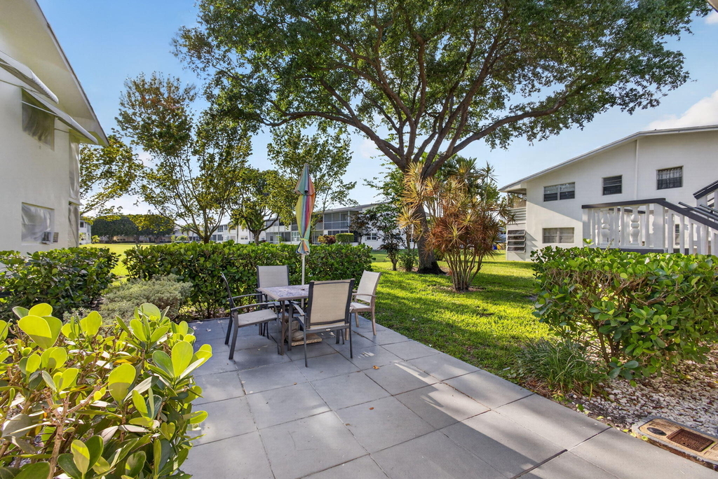 157 Camden G - Photo 16