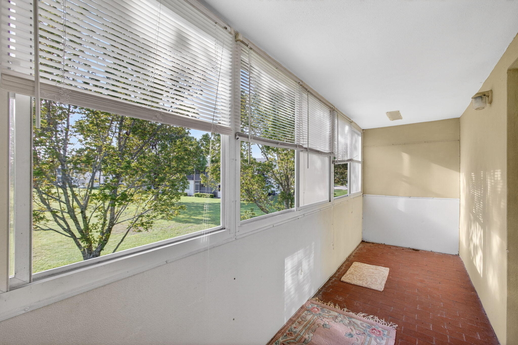 157 Camden G - Photo 12
