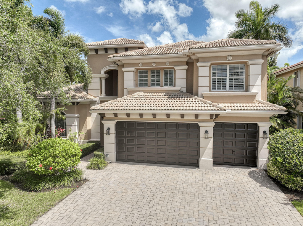 8801 Wellington View Drive - Photo 0