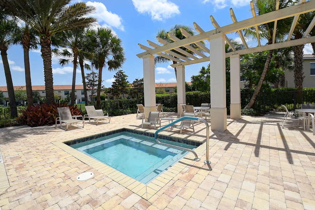 10106 Akenside Drive - Photo 39