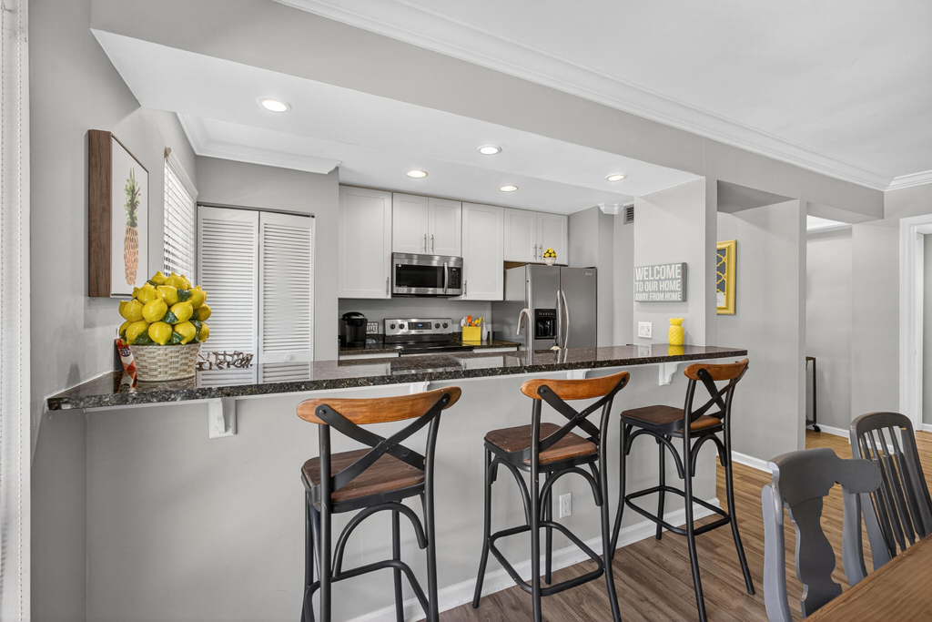 605 Brackenwood Cove - Photo 5