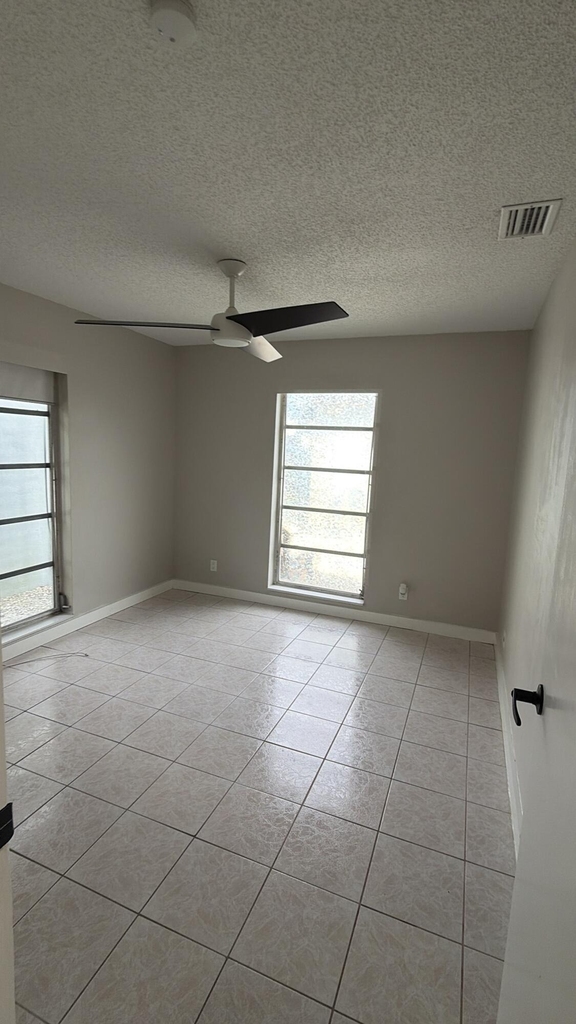 47 Se 13th Street - Photo 10