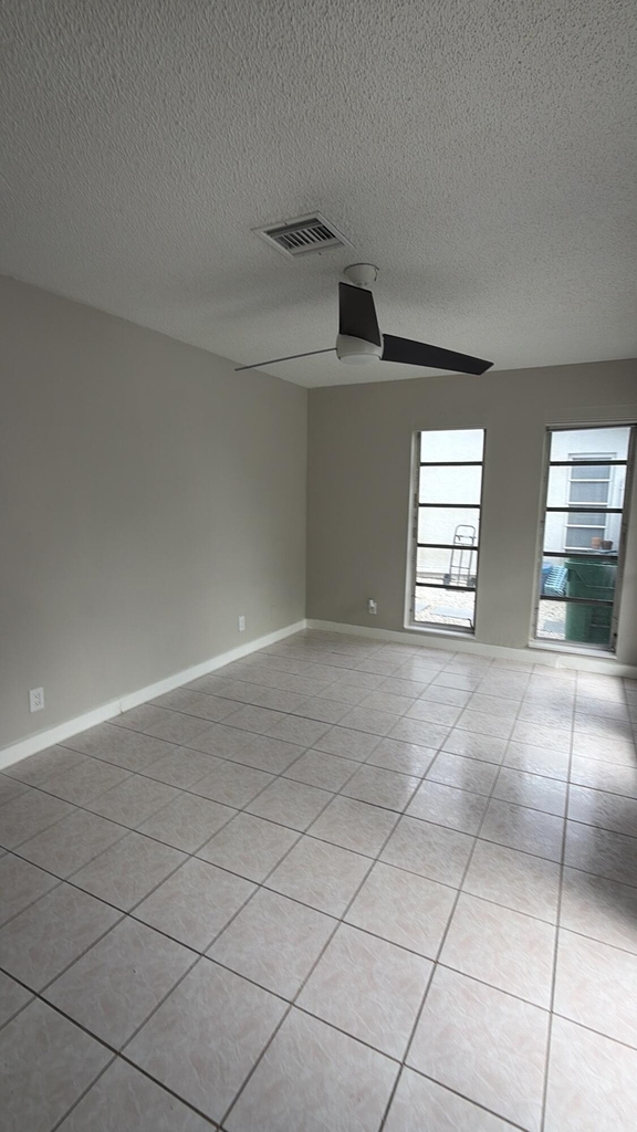 47 Se 13th Street - Photo 4