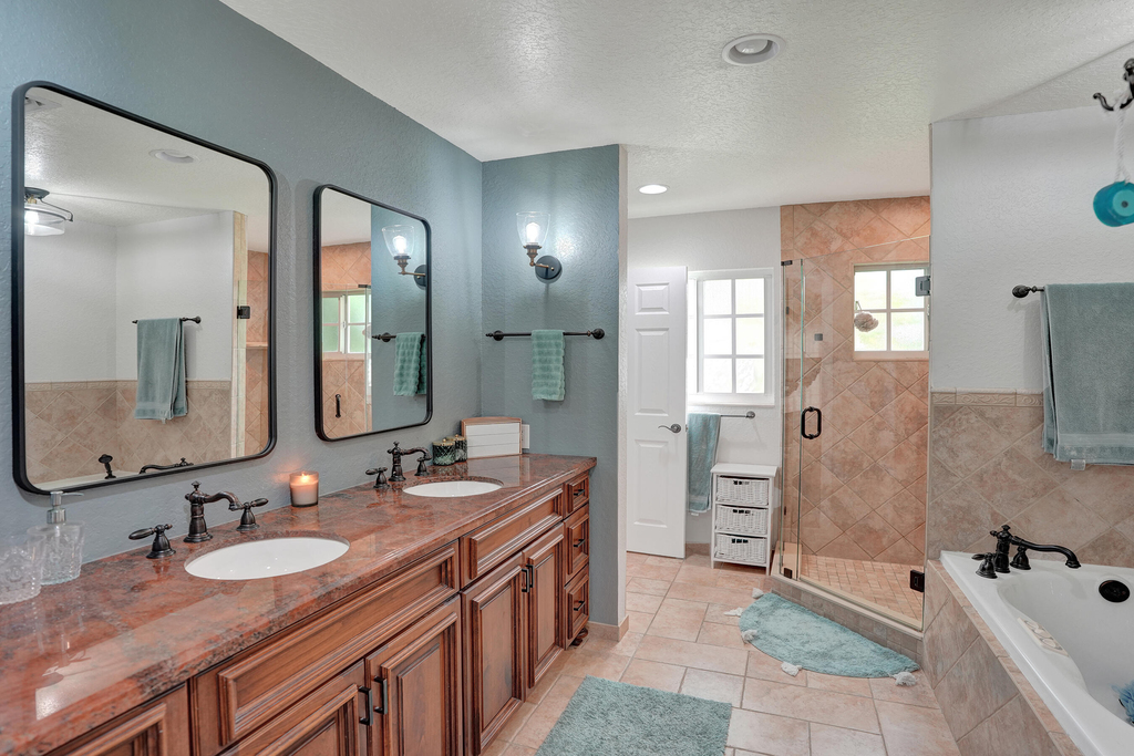 12213 Melissa Way - Photo 24