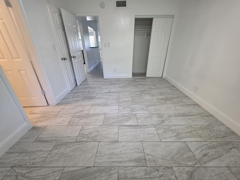 100 Sw 9th Street - Photo 5