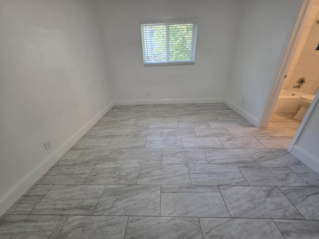 100 Sw 9th Street - Photo 4