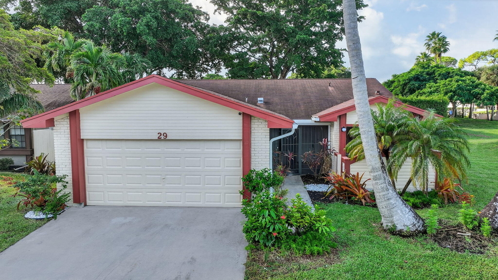 29 Fawlkland Circle - Photo 2