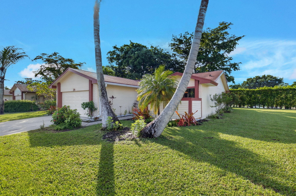 29 Fawlkland Circle - Photo 1