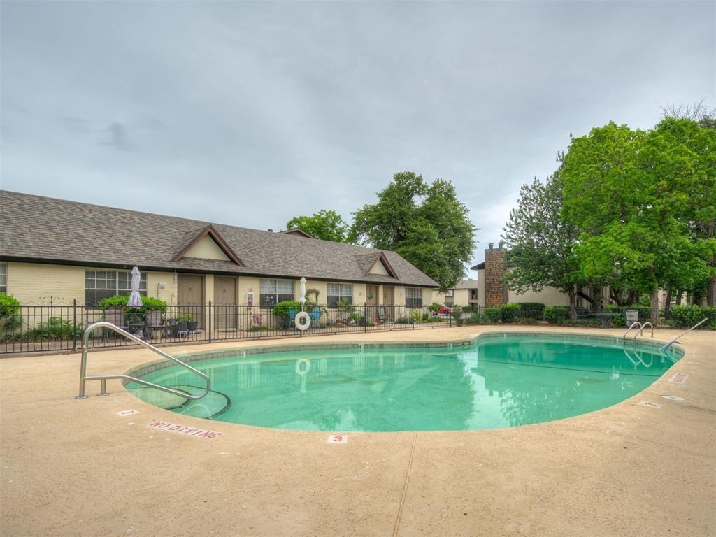 1725 E Lindsey Street - Photo 27