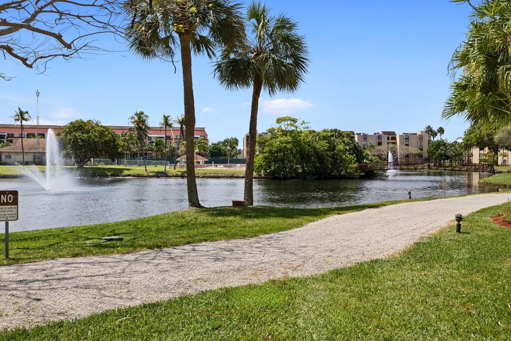 750 Egret Circle - Photo 36