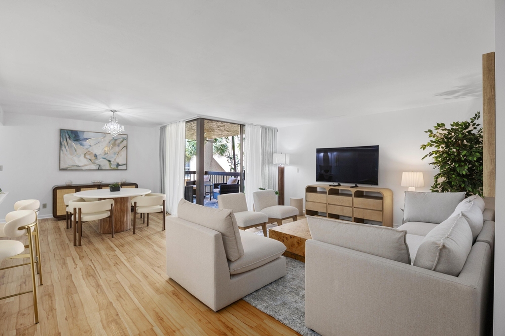 750 Egret Circle - Photo 0
