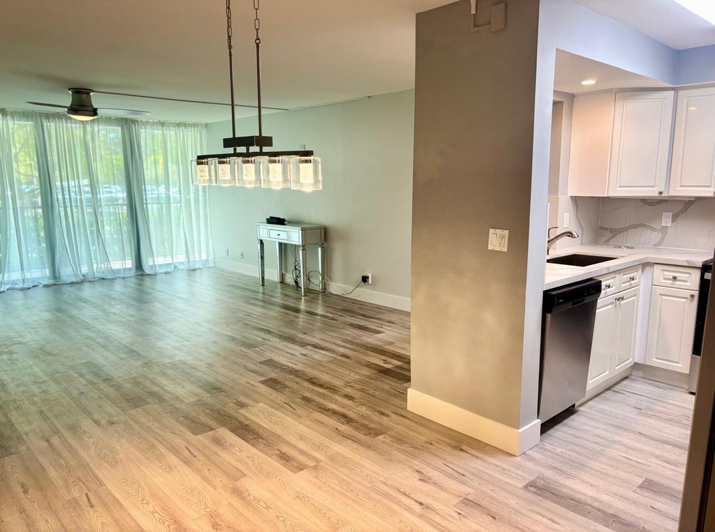 1301 River Reach Drive - Photo 8