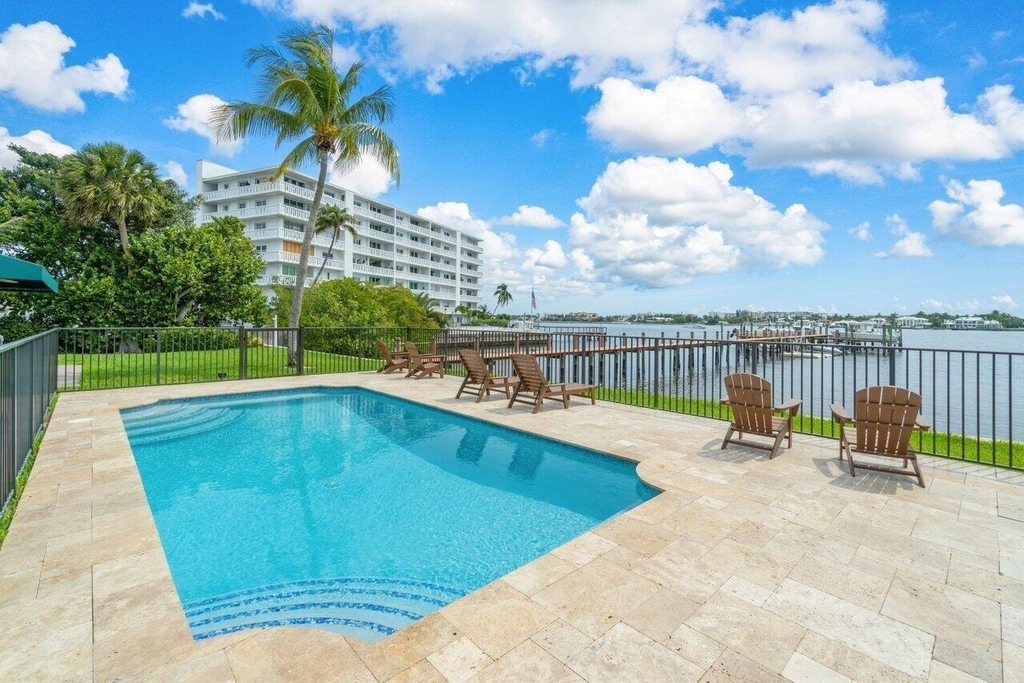 324 N Lake Drive - Photo 30