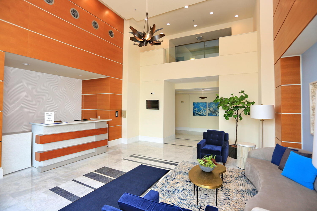 625 Casa Loma Boulevard - Photo 10