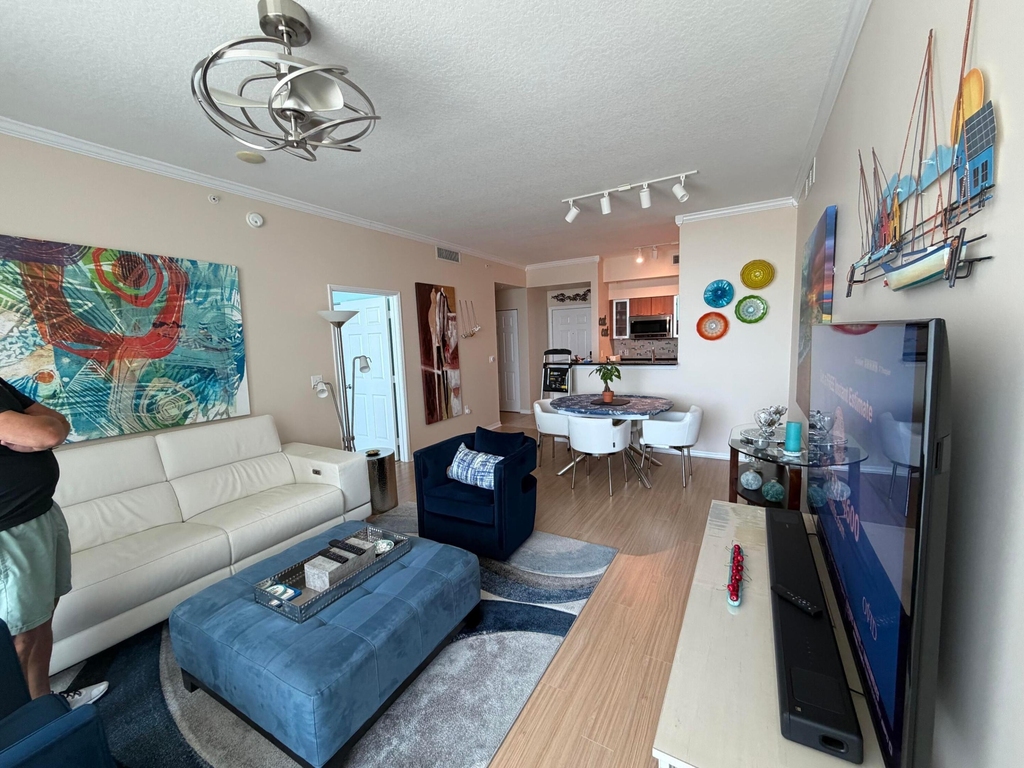 625 Casa Loma Boulevard - Photo 3