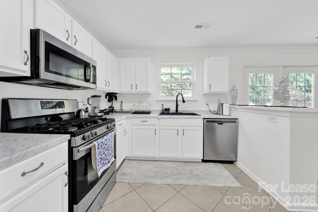 10541 Haddington Drive Nw - Photo 13