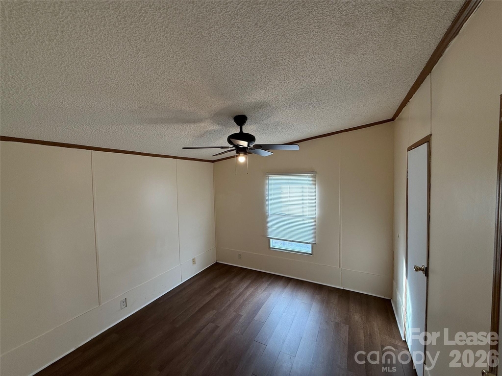 3805 Saluda Road - Photo 21