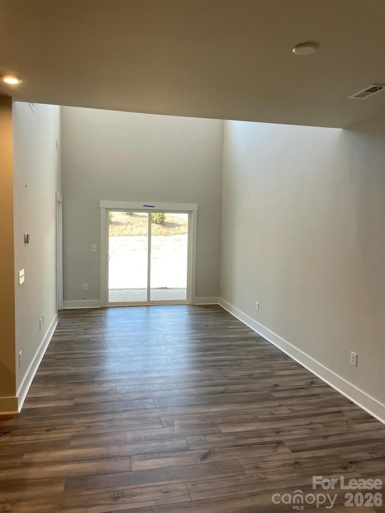9547 Munsing Drive - Photo 2
