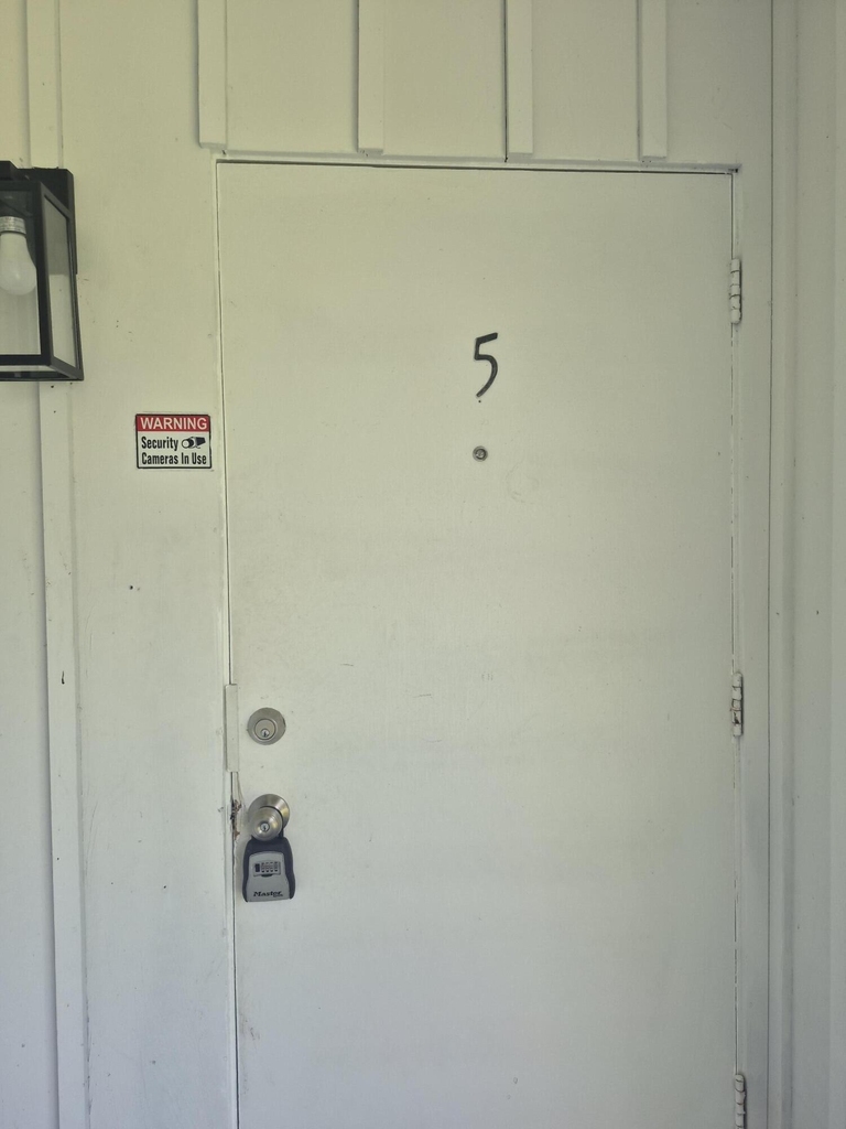 325 Nw 25th Street - Photo 7