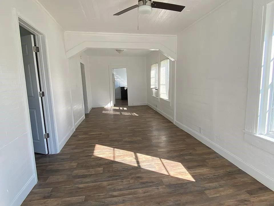 4144 Herring Avenue - Photo 1
