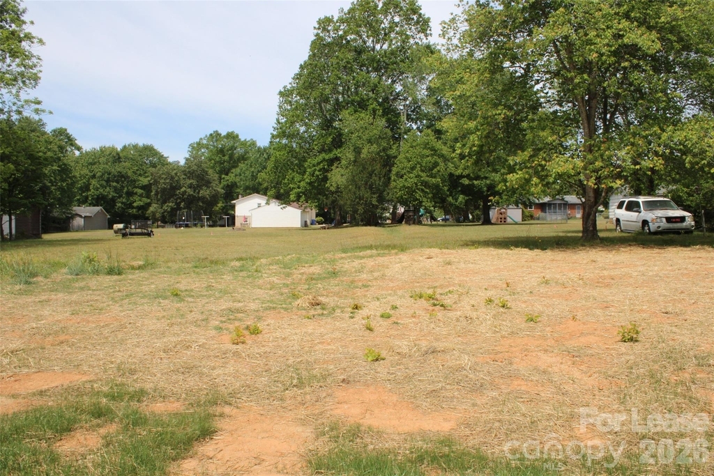 574 W Park Avenue - Photo 19