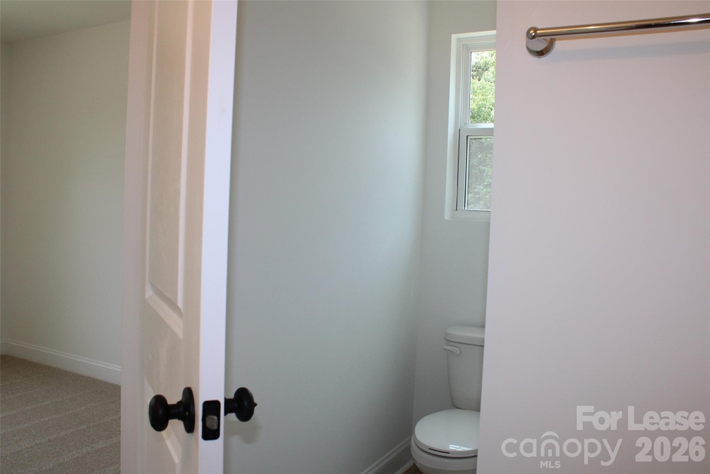 574 W Park Avenue - Photo 13