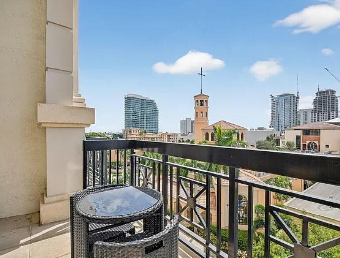 801 S Olive Avenue - Photo 7