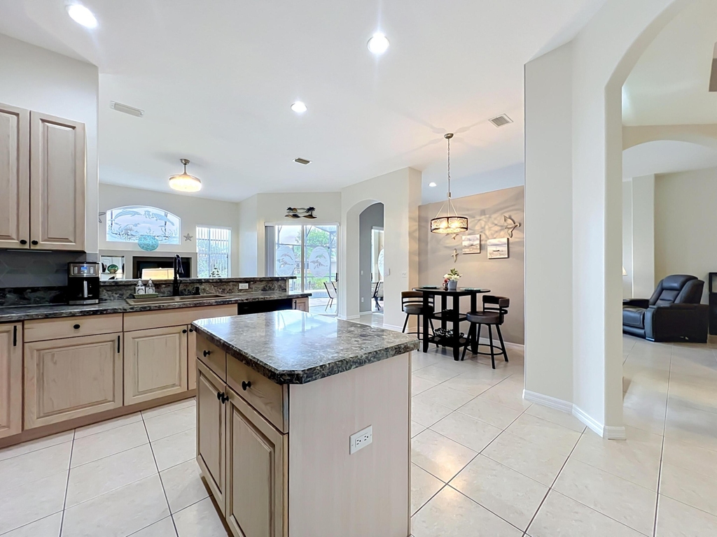 1343 Shoreline Circle - Photo 10