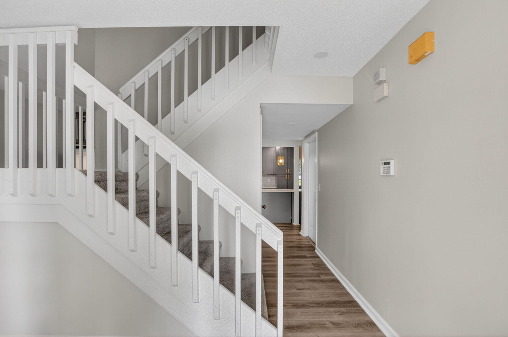 1751 Banyan Creek Court - Photo 2