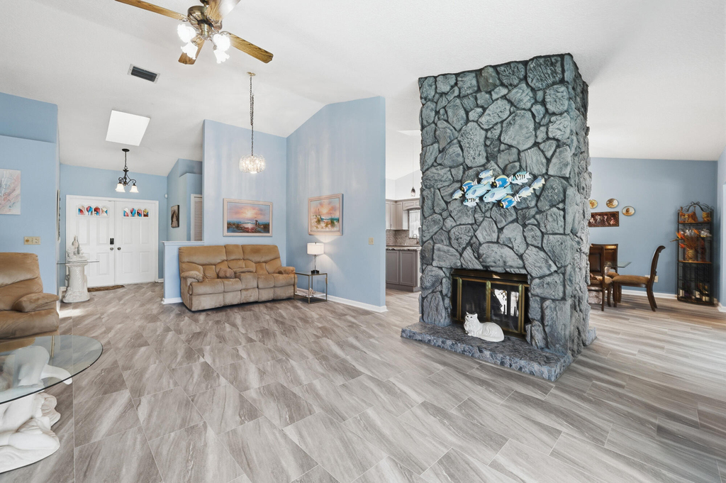 191 Parkwood Drive - Photo 3