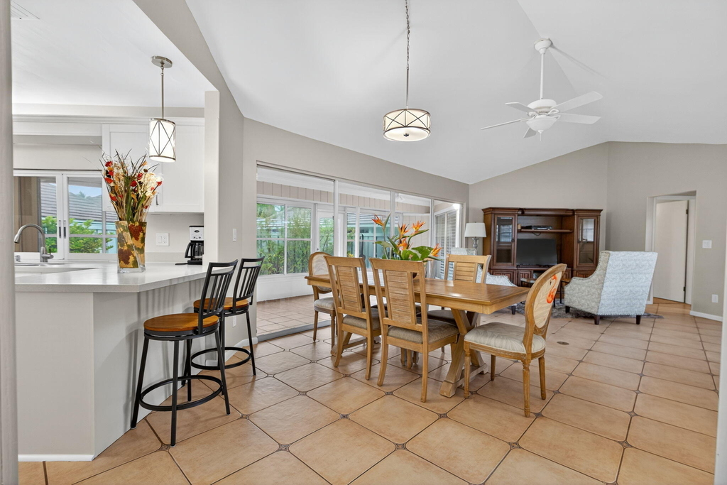 1127 E Seminole Avenue - Photo 4