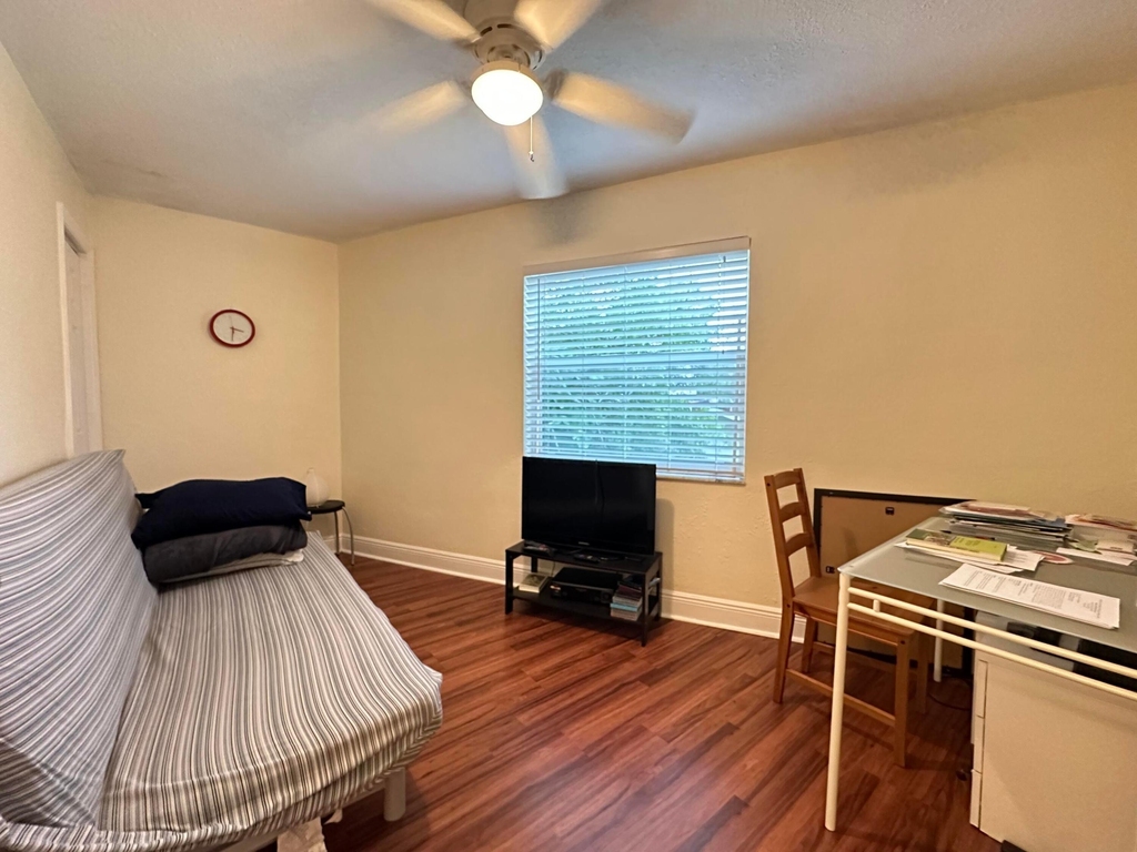 5811 Ne 14th Road - Photo 7