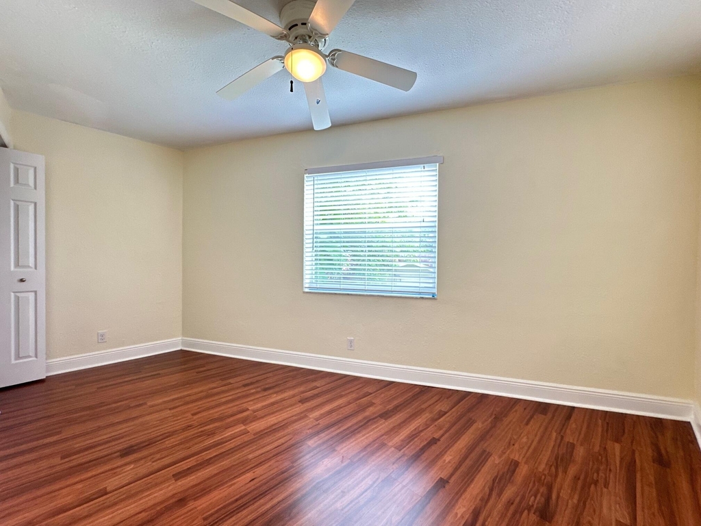 5811 Ne 14th Road - Photo 23