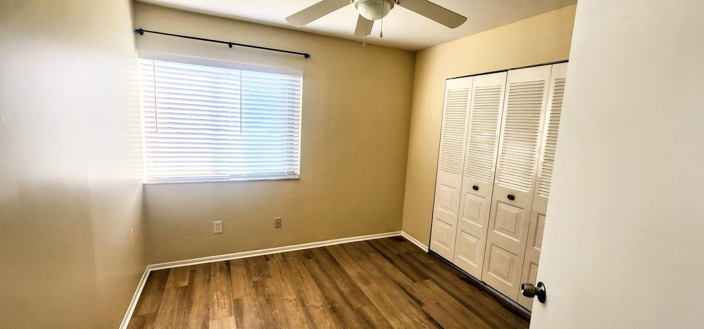 431 Se Dalva Avenue - Photo 5