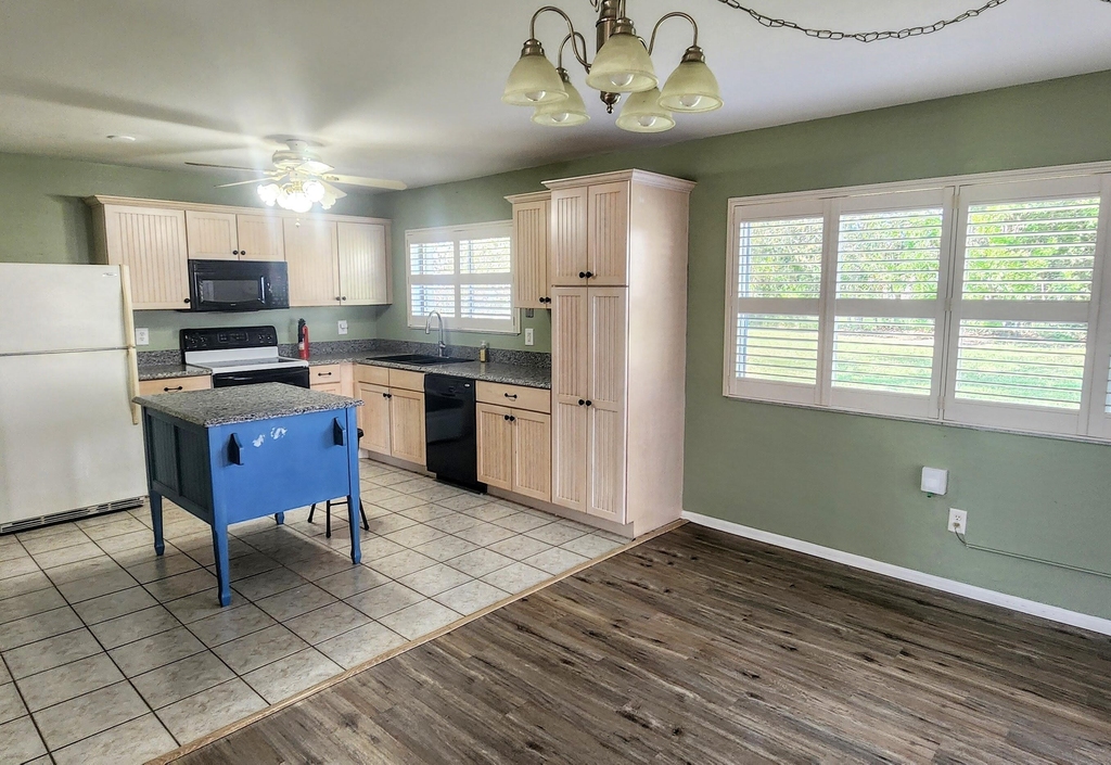 431 Se Dalva Avenue - Photo 3