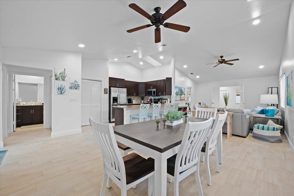 6075 Francis Street - Photo 3