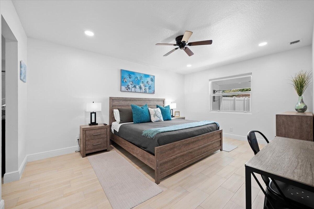 6075 Francis Street - Photo 13